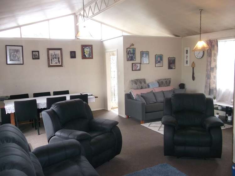 5 Lyndon Place Manurewa_9