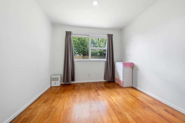 10 Hobart Crescent Wattle Downs_8