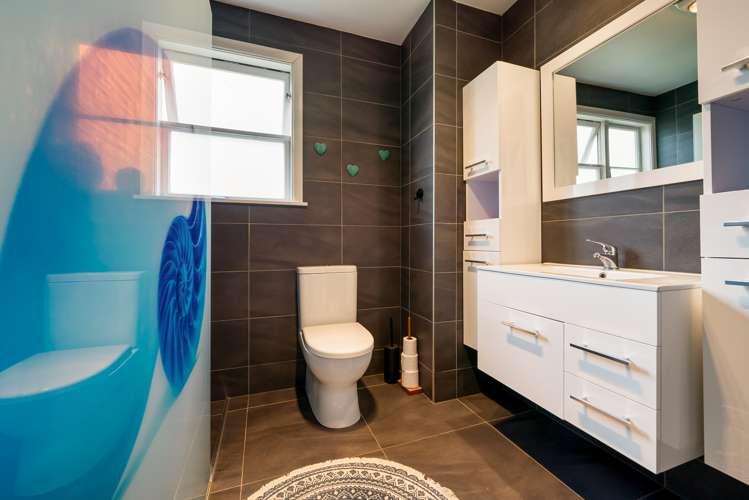 8 Duke Street Mount Roskill_11