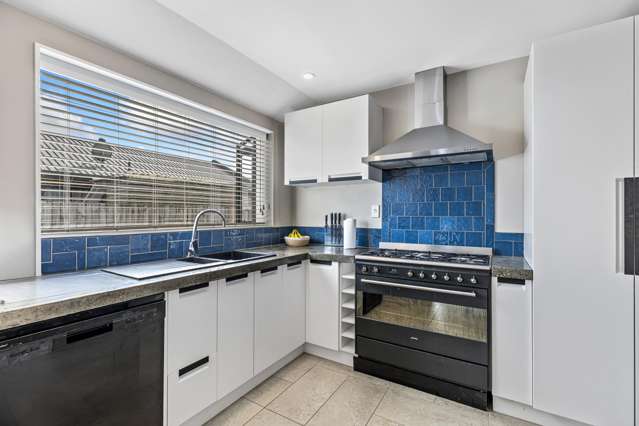 21 Dufek Crescent Wigram_3