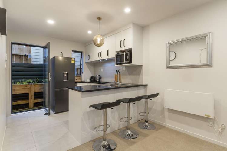 34/18 Hewlett Road_4