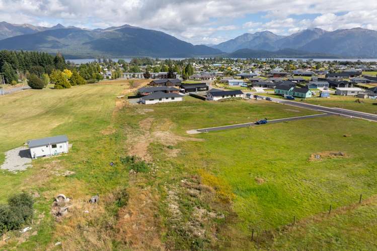 28 Ralph Moir Drive Te Anau_5