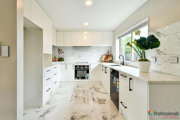 18 Staten Place Mangere_3