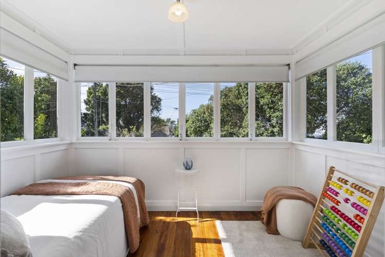 12 Niccol Avenue Narrow Neck_8