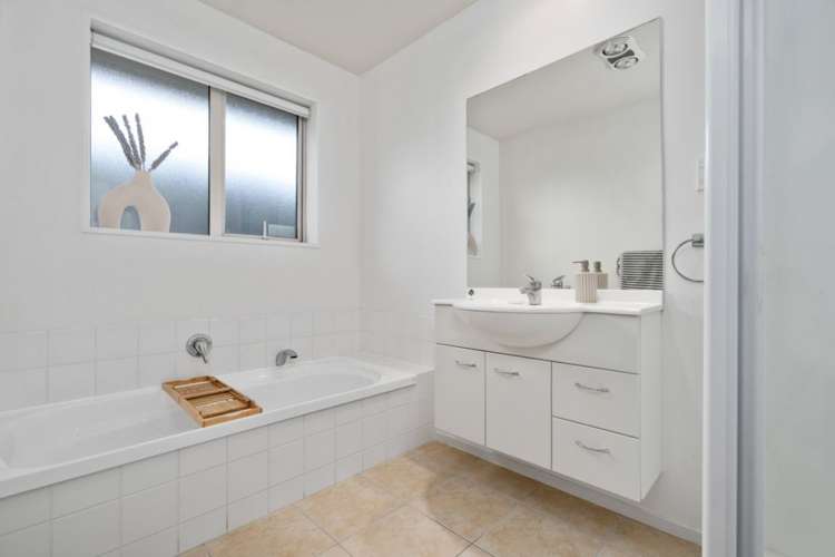 11 Globe Bay Drive Templeton_17