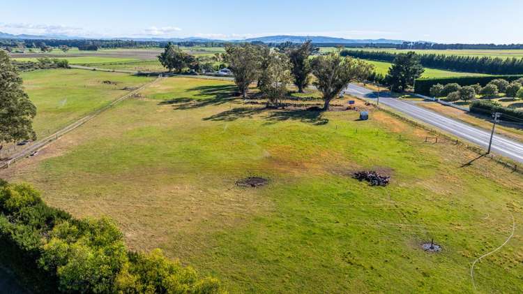 82 Dicks Road Sefton_11