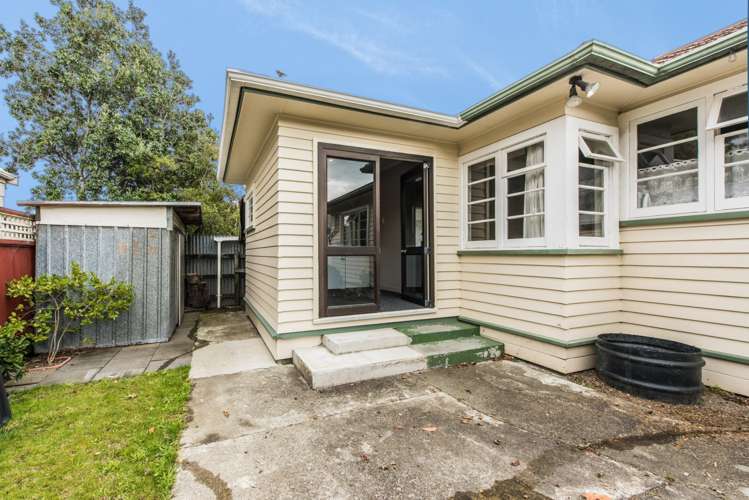 589 Main Road Stoke Stoke_11