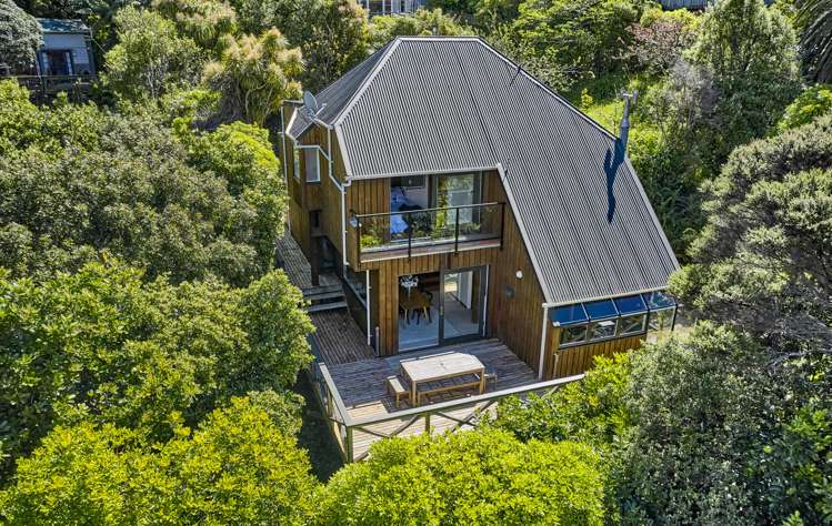 46 Gordon Road Plimmerton_25