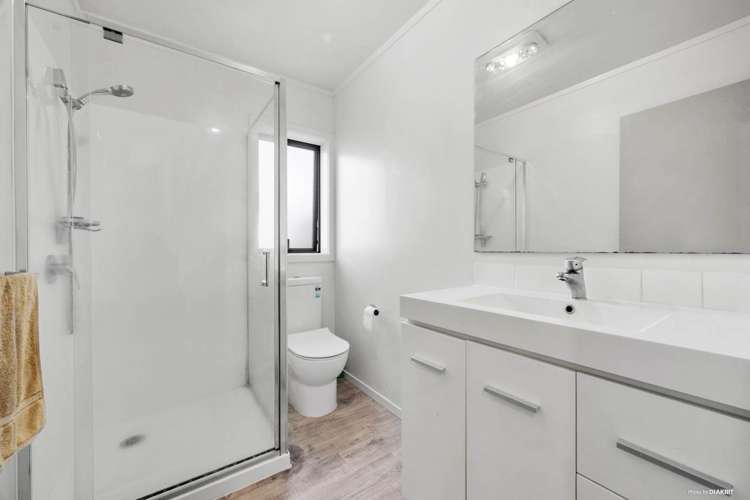 1/7 Andersons Road Oteha_9