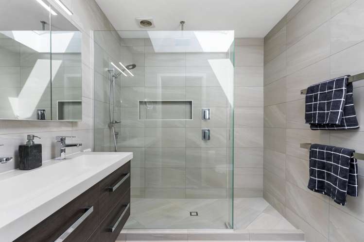 1 Vanessa Crescent Glendowie_12