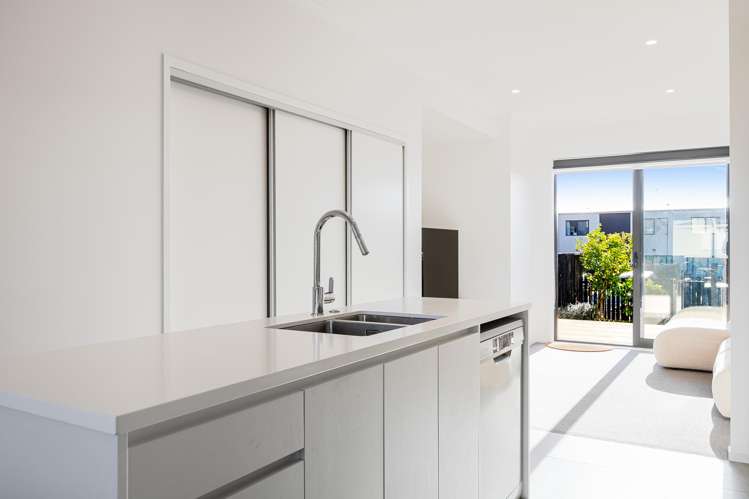 6/1 Scott Road Hobsonville_5