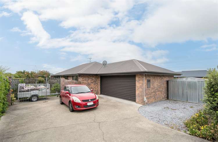 370 Suffolk Road Stoke_19