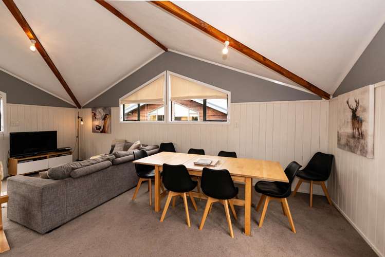 11/54 Foyle Street Ohakune_5