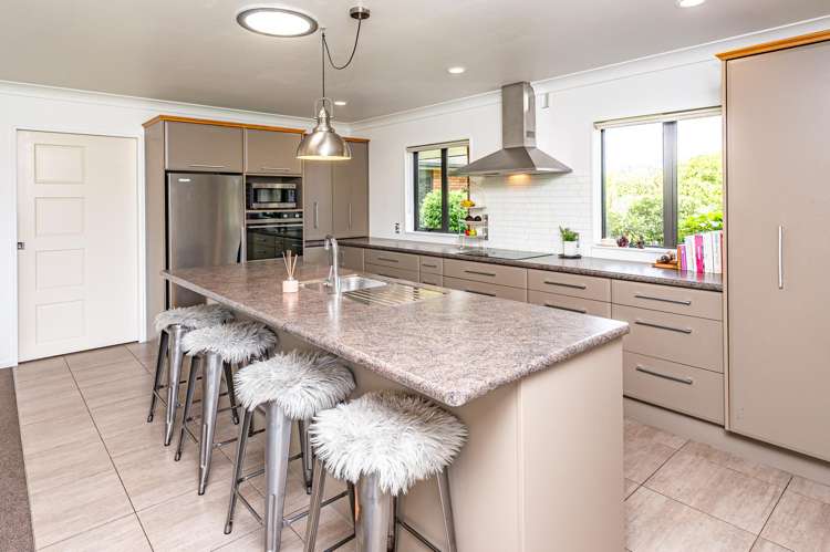 11 Cotswolds Close Otamatea_3