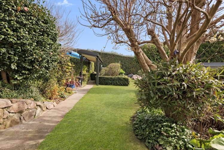 15 Lloyd Street Parkvale_23