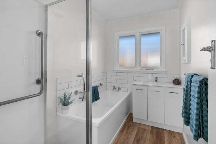 18 Appleby Crescent Burnside_13