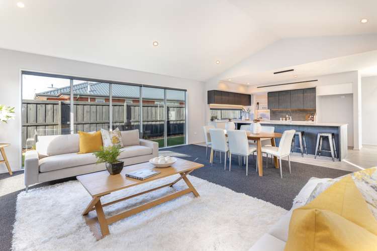 9 Picadilly Avenue Casebrook_5