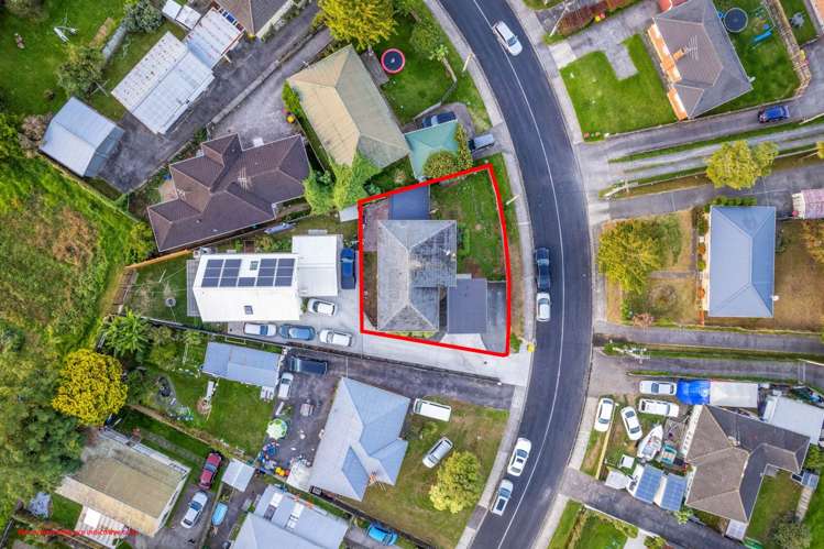 39 Sutton Crescent Papakura_15