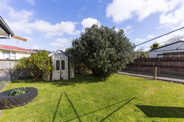 8 Brightwell Street Papakura_11