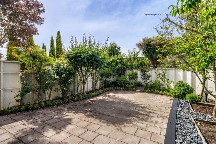 3/126 Idris Road Strowan_16