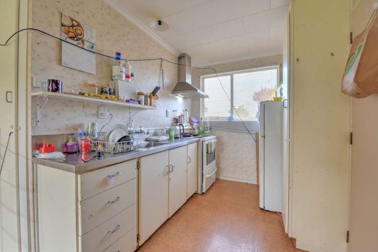 37a-D Wentworth Street Gore Surrounds_15