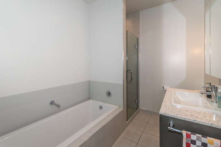 8 Country Club Terrace Northwood_10