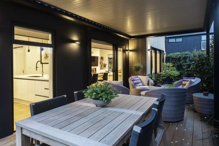 21 Aikmans Road Merivale_23