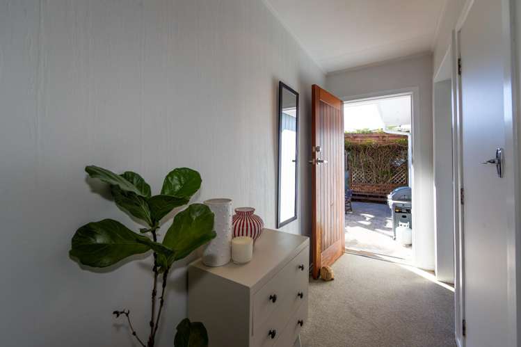 33 Norwich Crescent Tamatea_11