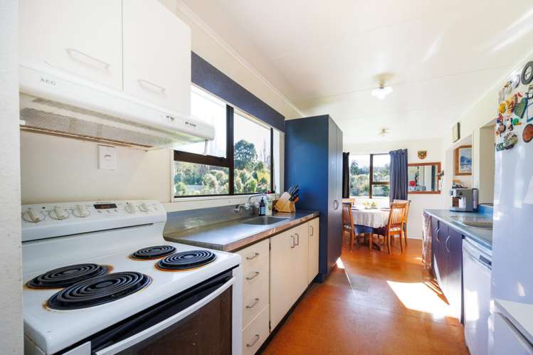 5 Kaka Street Pohangina_5