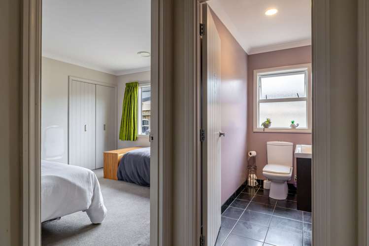 2 Northbrook Court Roslyn_19