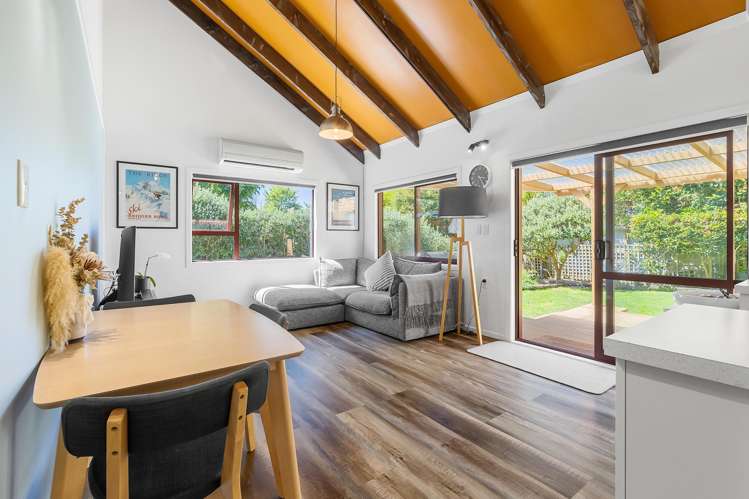 17 Sunset Street Hilltop_9