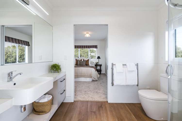 11 George Street New Plymouth Central_34