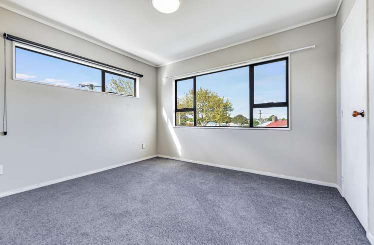 198 & 198A Mahoe Street Melville_11