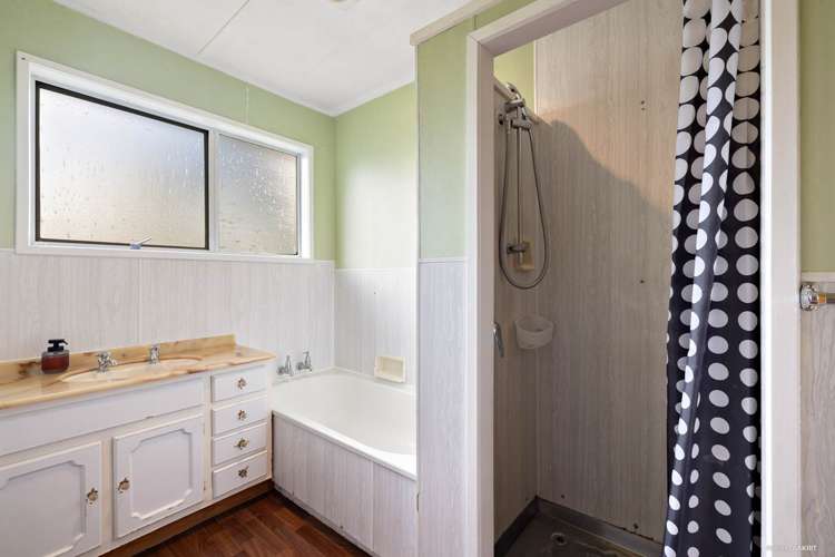 113 Kitchener Road Waiuku_9