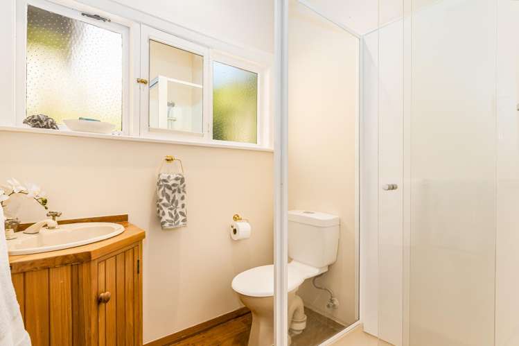 3 Hurman Street Karori_23