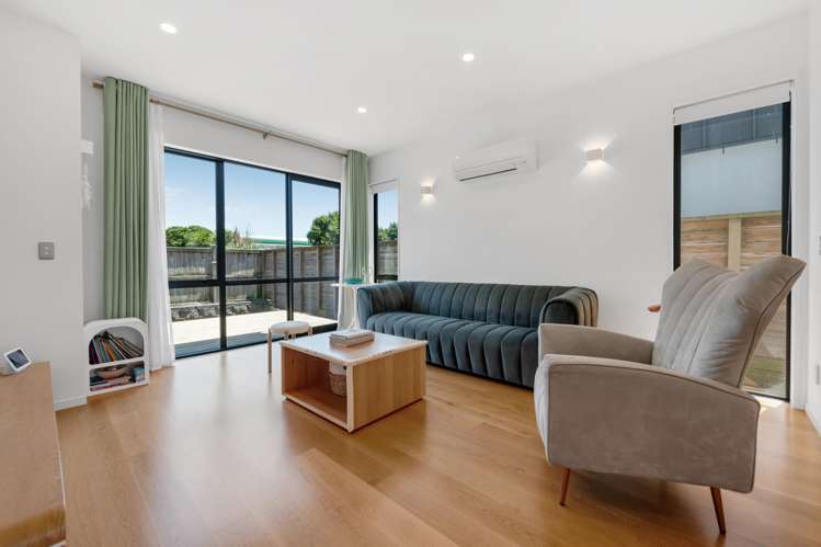 10 Whakaora Lane Flat Bush_7