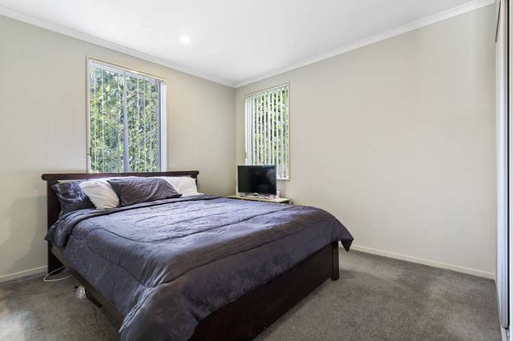 8 Bruce Pulman Drive Takanini_10