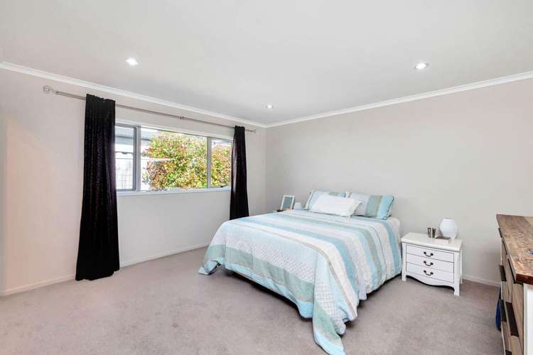 33 Hornbill Drive 500019_11