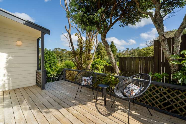 5/8 West Lynn Road Titirangi_16