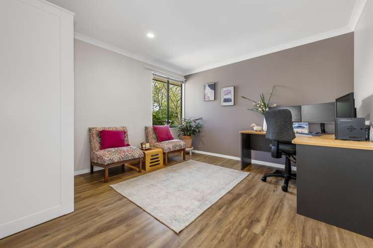 6 Lansell Drive East Tamaki Heights_21