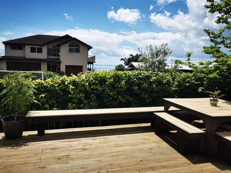 25 Crispe Road Clarks Beach_22