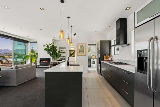 18A Loop Road Kelvin Heights_2