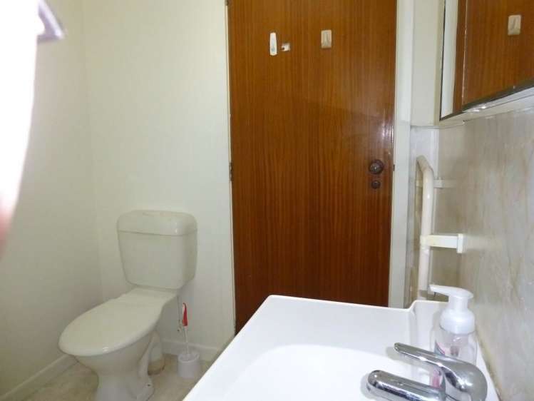 21 Parfitt Place Greymouth_11