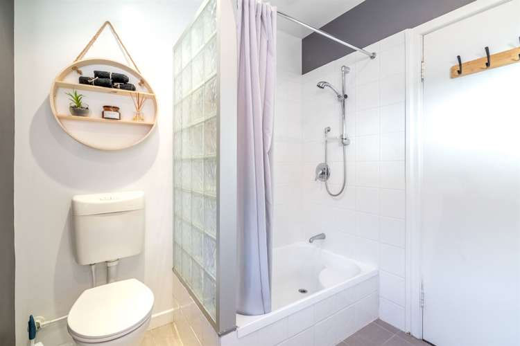 91 Catherine Street Windsor_13