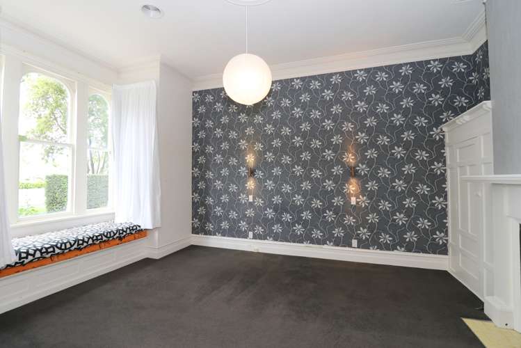 66 Russel Street Gladstone_18