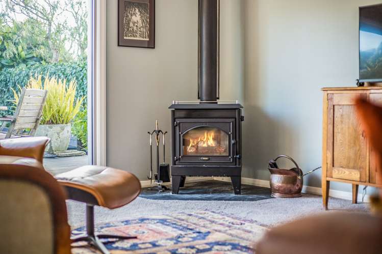 38 Oroua Street Eastbourne_10