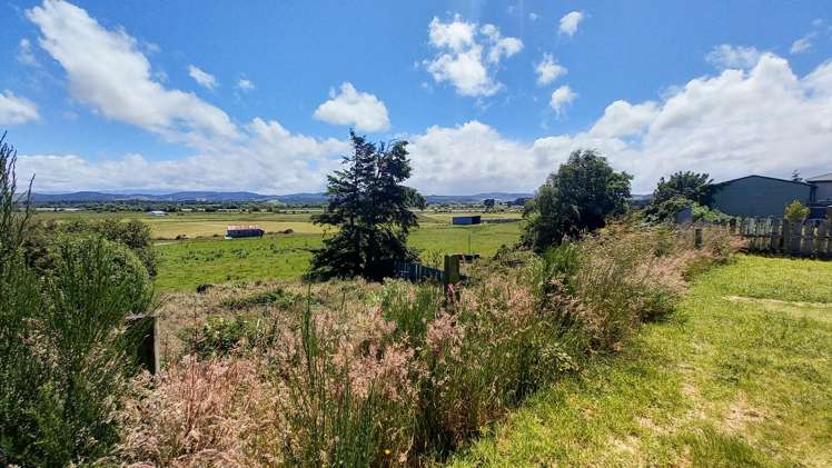 1 Main Road Tuatapere_12