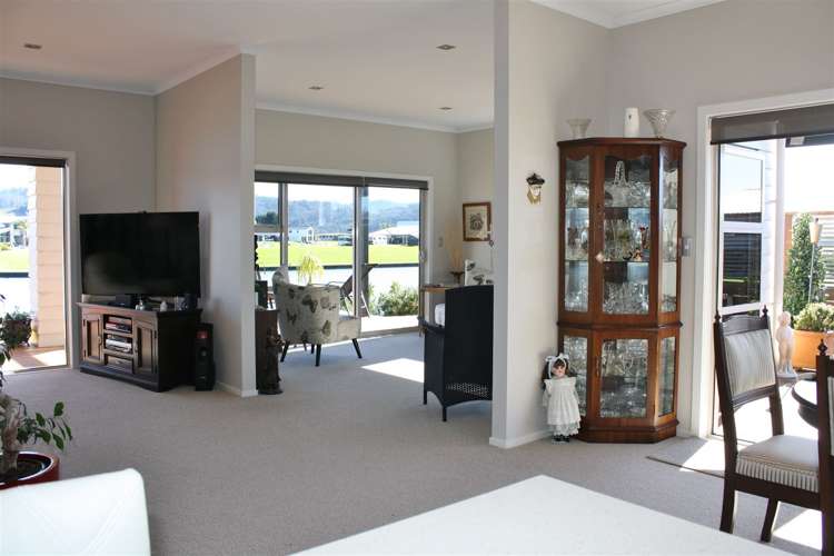 107 Motu Iti Pauanui_8