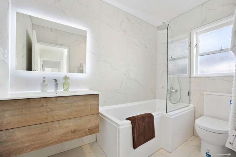 2a/31 Athens Road Onehunga_6