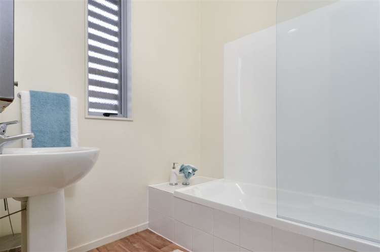 12 Albionvale Road Glen Eden_19